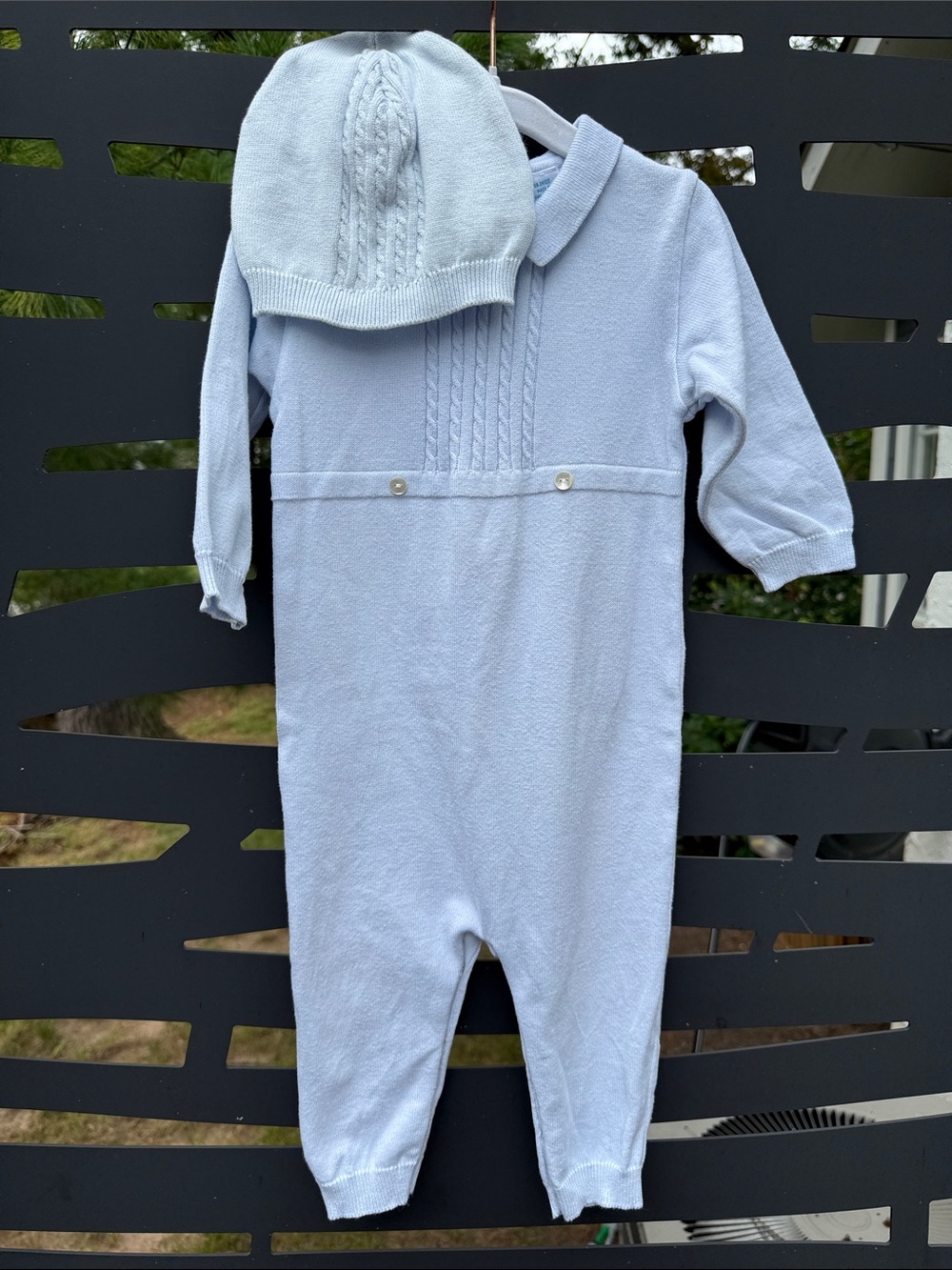 Feltman Bros Classic Light Blue Knit One-Piece Footie for Babies Sz 9mos w hat